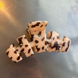 Leopard Print Hair Claw Clip